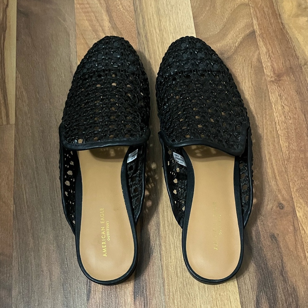 NWOT American Eagle Slip On Black Woven Mules - Picture 3 of 8